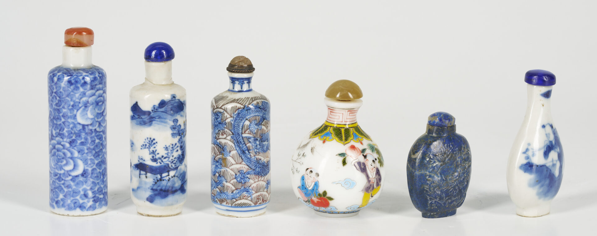 Lot 778: 6 Chinese Snuff Bottles