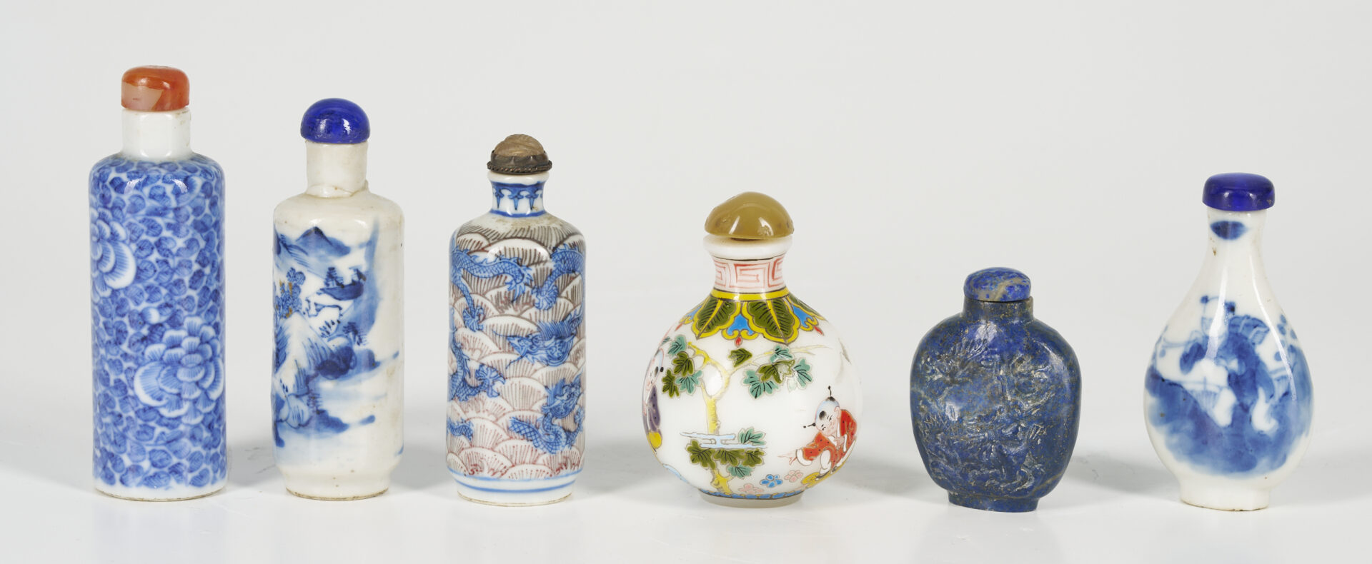 Lot 778: 6 Chinese Snuff Bottles