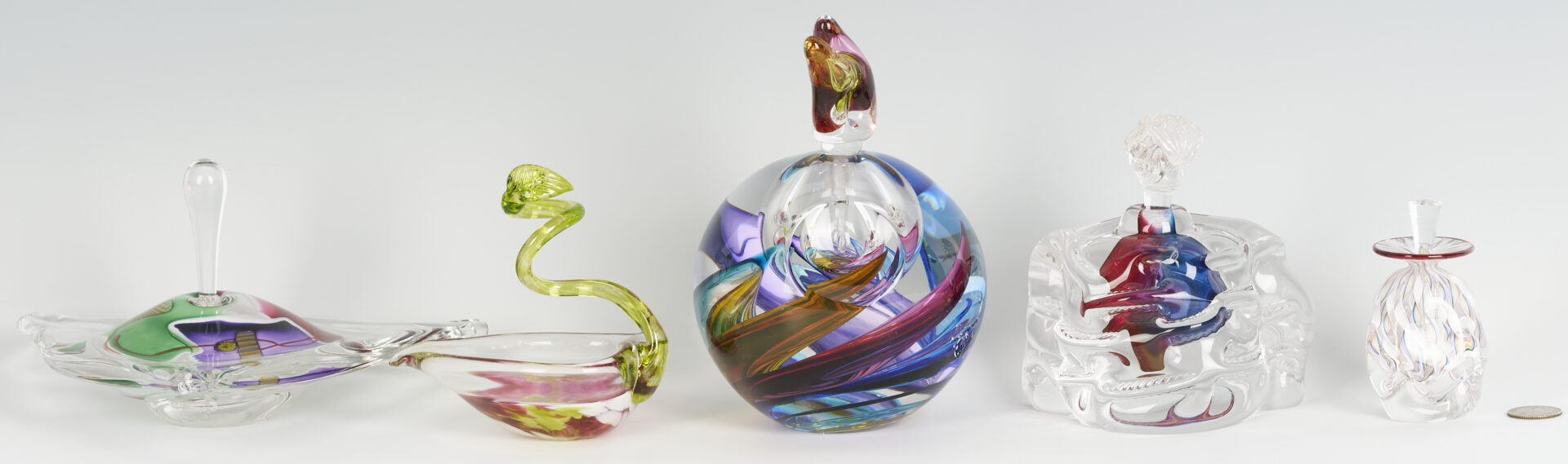 Lot 822: 5 Art Glass Items, Perfume Bottles & Leaf Dish, Incl. Signed