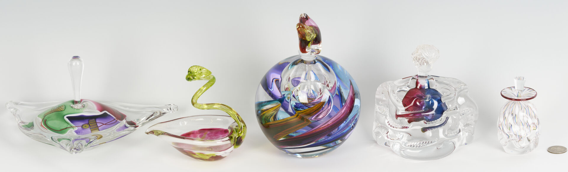 Lot 822: 5 Art Glass Items, Perfume Bottles & Leaf Dish, Incl. Signed