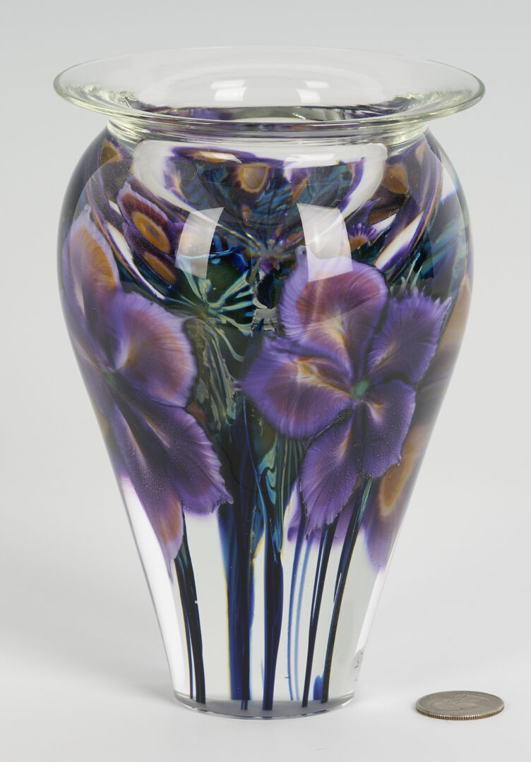 Lot 824: Lotton Art Glass Vase