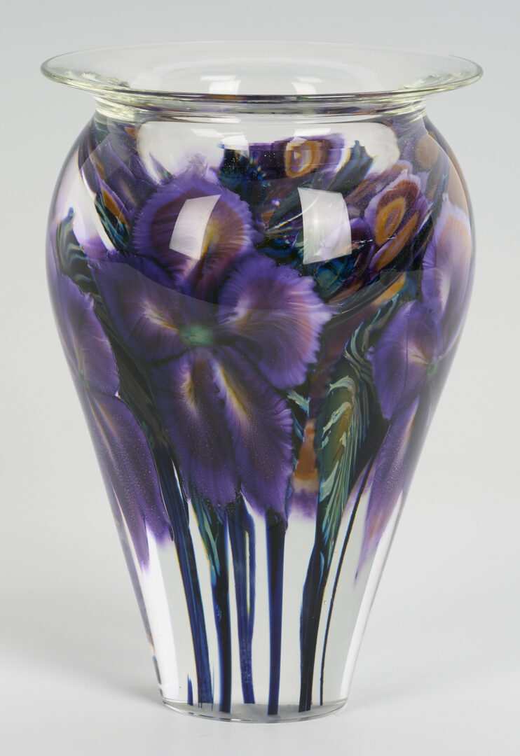 Lot 824: Lotton Art Glass Vase