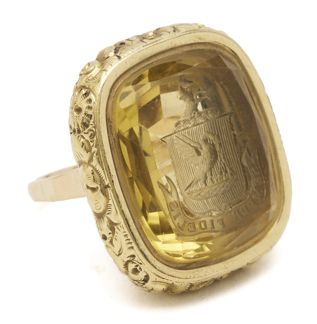 Lot 848: 14K Gold Intaglio Carved Citrine Ring