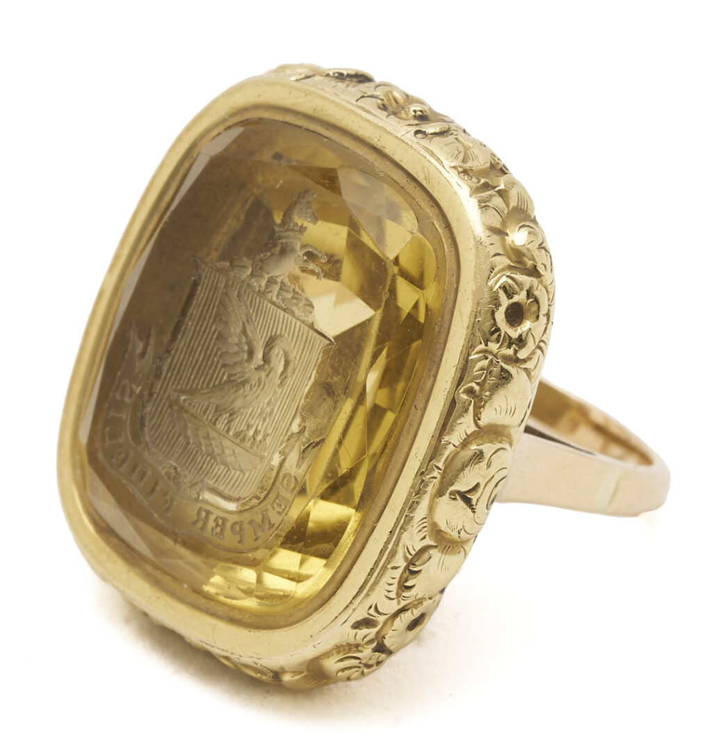 Lot 848: 14K Gold Intaglio Carved Citrine Ring