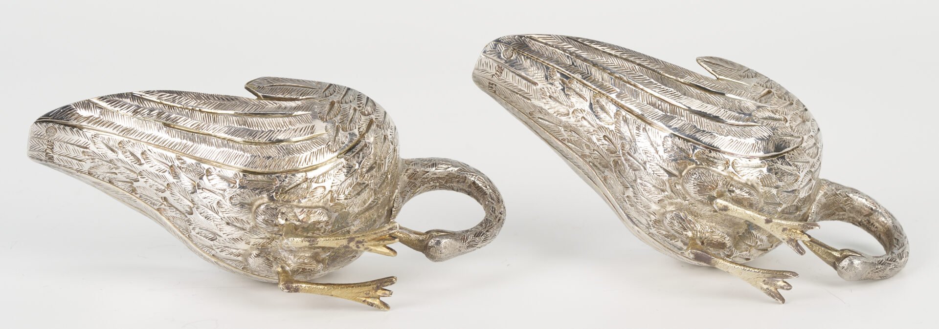 Lot 858: Pair Jose Marmolejo Tane Silver Swan Salts and Spoon