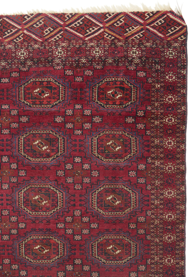 Lot 887: Antique Tekke Turkmen Main Carpet