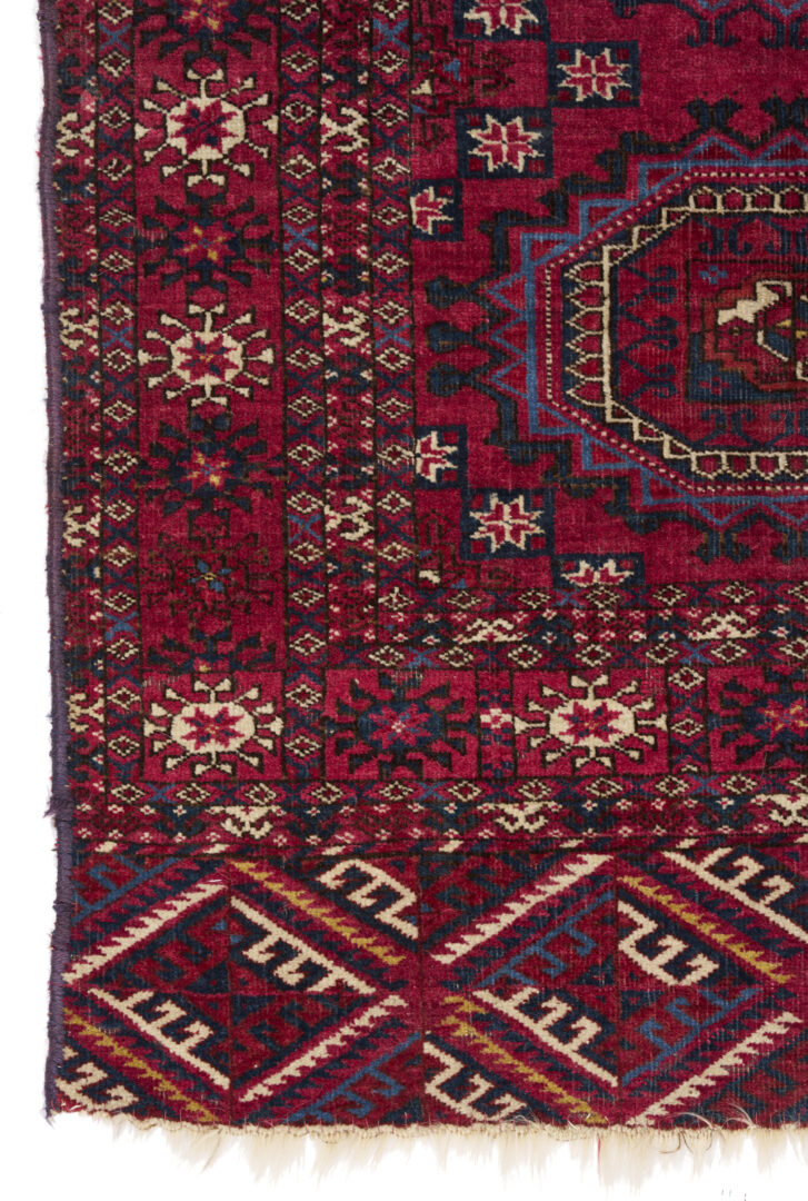 Lot 887: Antique Tekke Turkmen Main Carpet