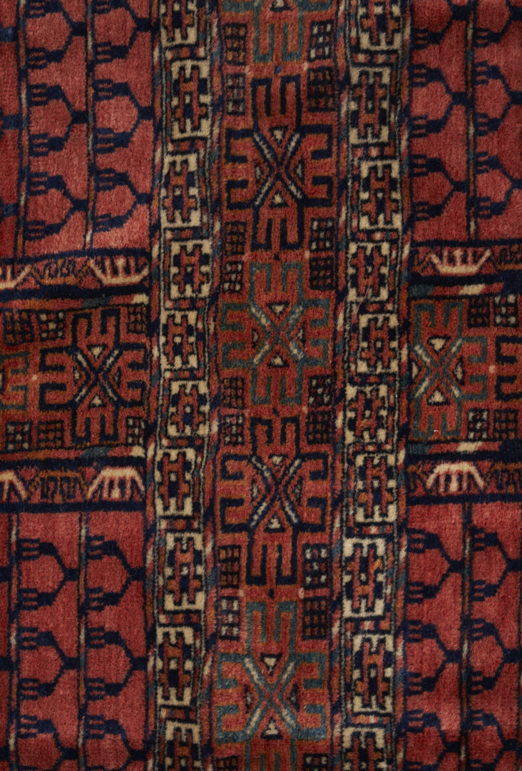 Lot 890: Antique Turkmen Tekke Ensi Rug, Bird-Head Design