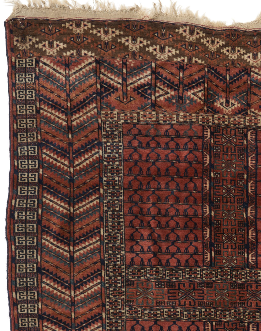 Lot 890: Antique Turkmen Tekke Ensi Rug, Bird-Head Design