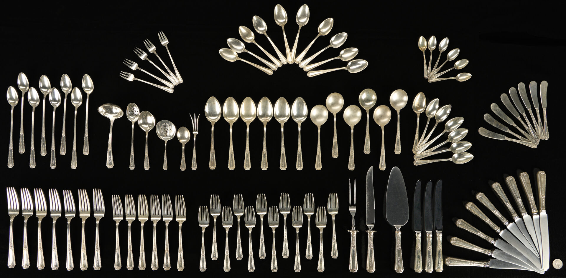 Lot 95: 102 pcs Towle Sterling Silver Louis IVX Flatware