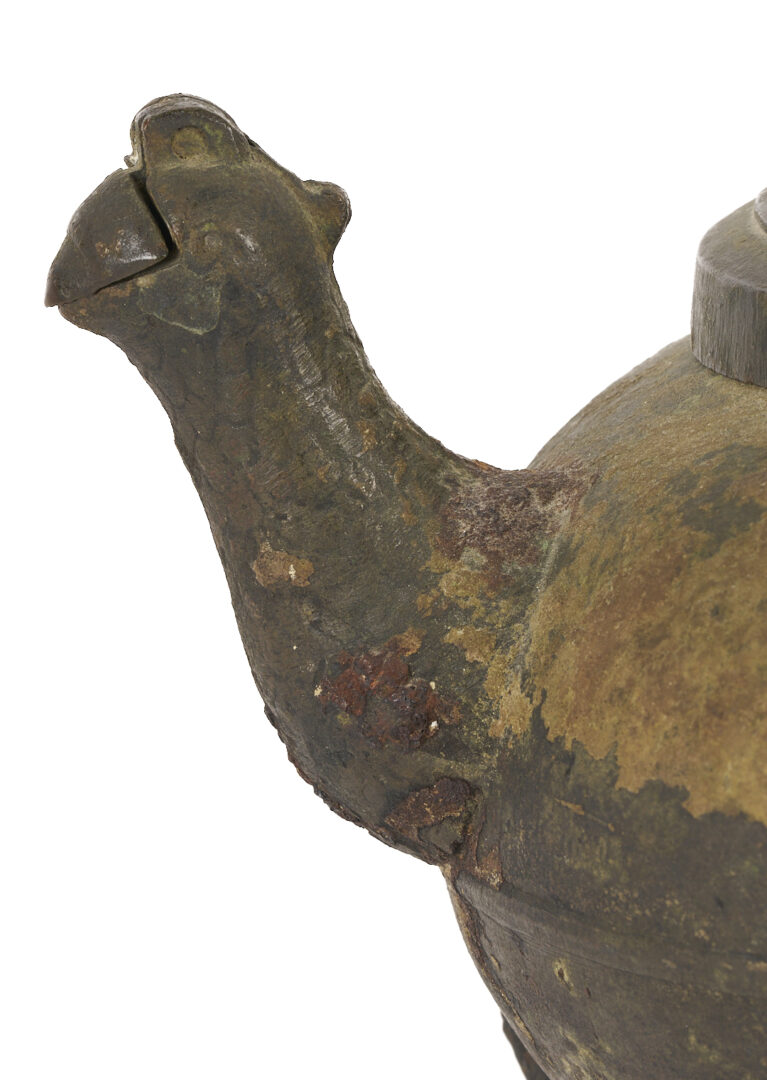 Lot 9: Chinese Archaic Bronze Tripod Vessel