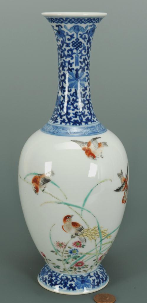 Lot 225: Chinese Famille Rose Bottle Vase, Bird Design