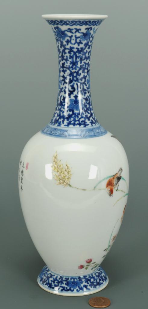 Lot 225: Chinese Famille Rose Bottle Vase, Bird Design
