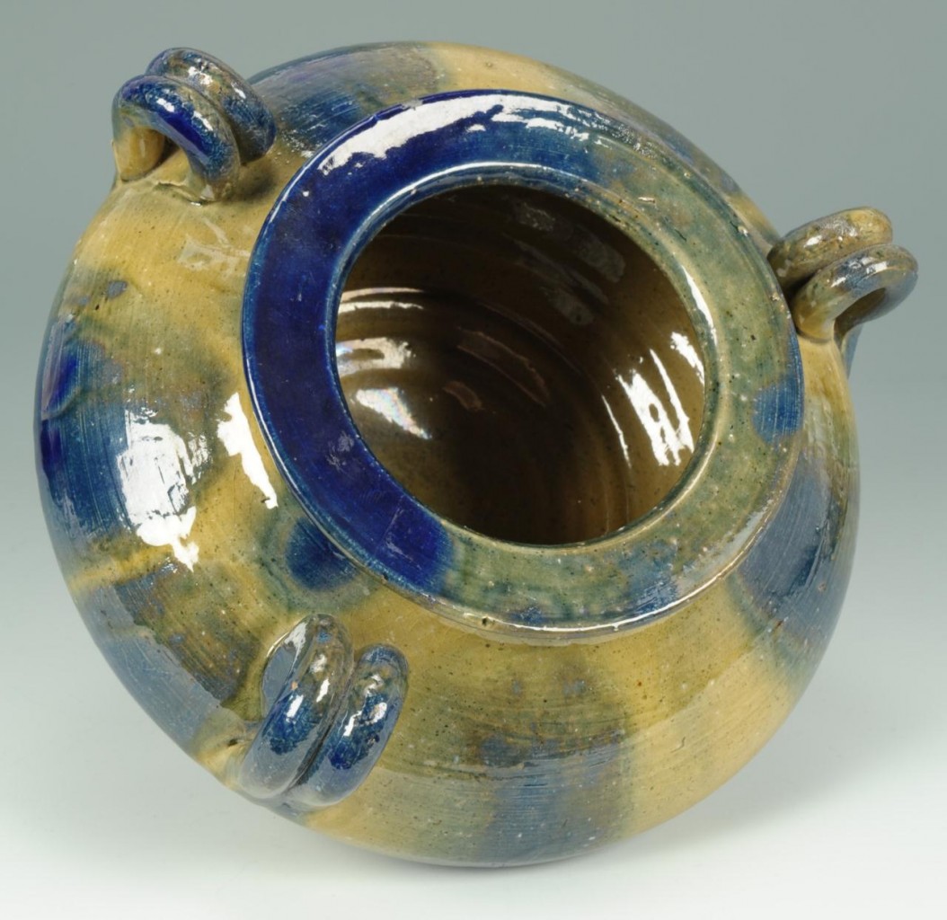 Lot 252: NC Auman Pottery Vase