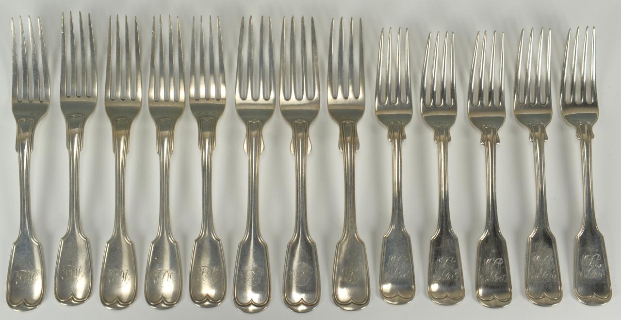 Lot 254: 13 American Coin Silver Forks Marquand, Wilson