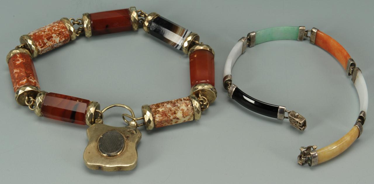 Lot 277: Agateware & stone jewelry items, 10K & silver
