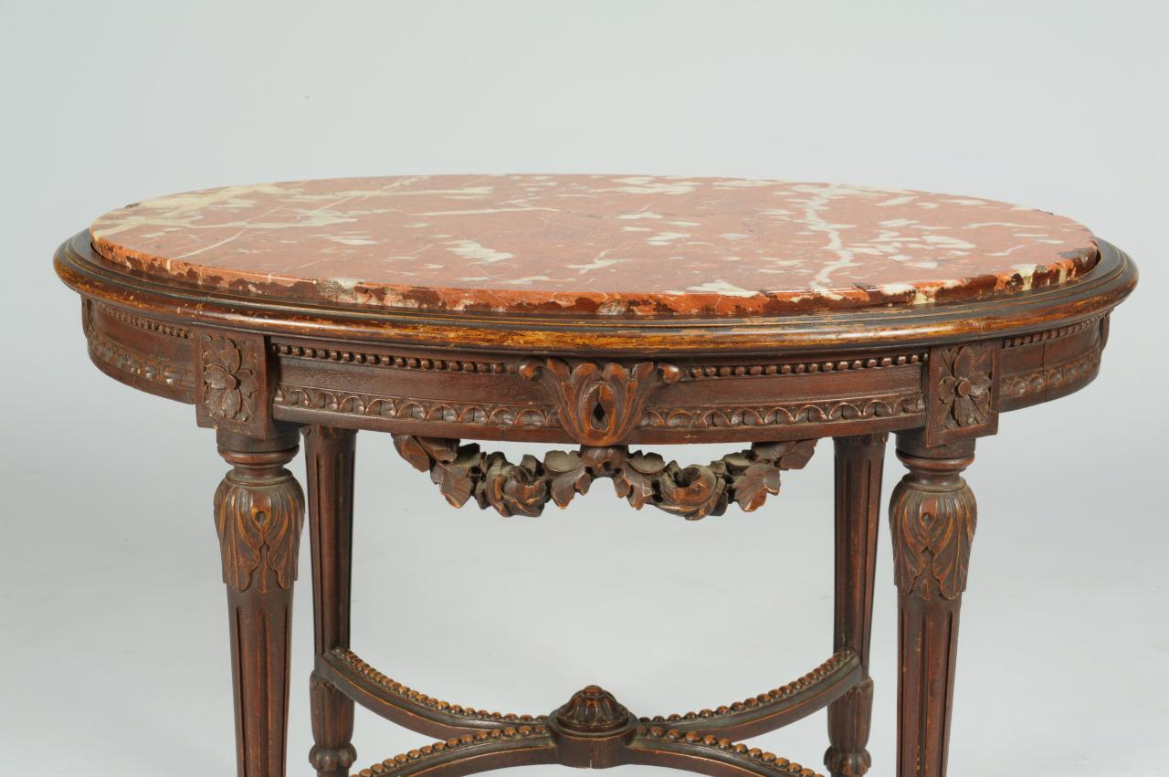 Lot 383: Elaborately Carved Italian Marble Stand