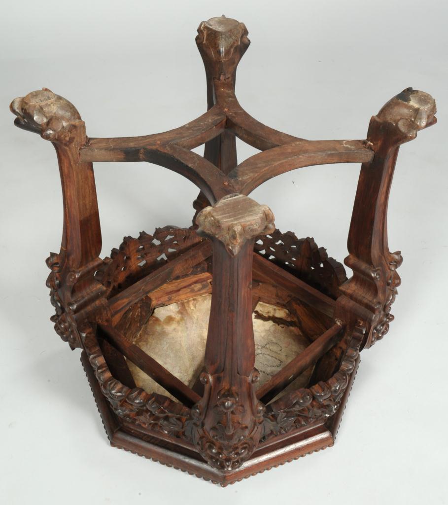 Lot 388: Chinese carved rosewood fern stand