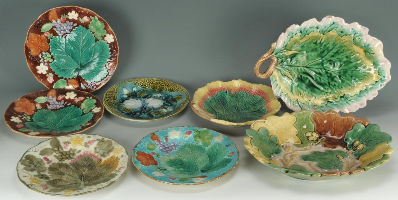 Lot 446: 8 Majolica dishes inc. Wedgwood and Estruscan