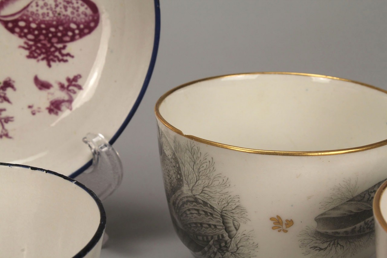 Lot 448: Early cups and saucers incl Worcester, Meissen