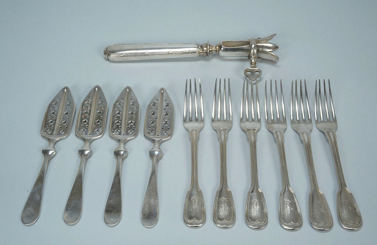 Lot 463: 11 Pieces Continental Silver Including Absinthe sp