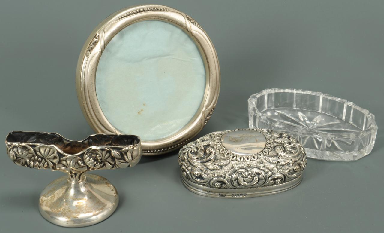 Lot 468: 6 sterling silver decorative novelty items