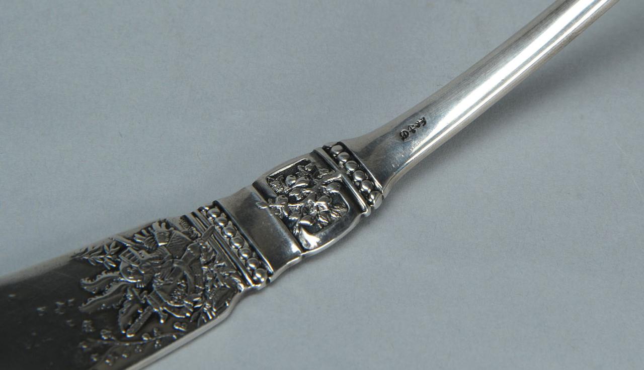 Lot 476: Gorham sterling soup ladle and 18 sterling spoons