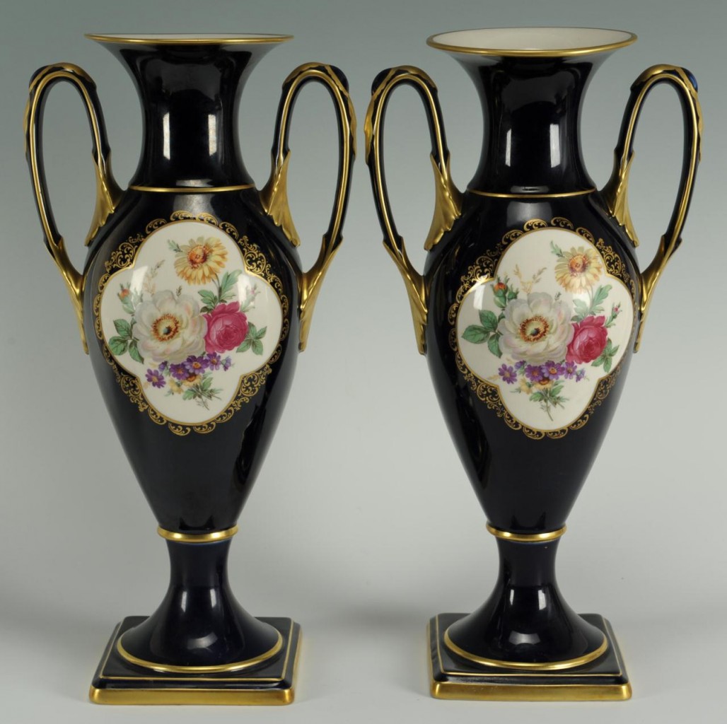 Lot 565: Group of 3 German Porcelain Vases