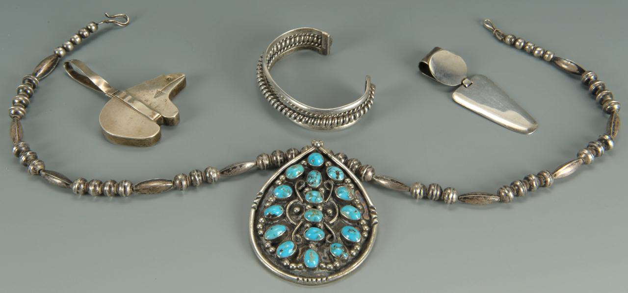 Lot 680: Navajo and Mexican silver jewelry, 4 pcs