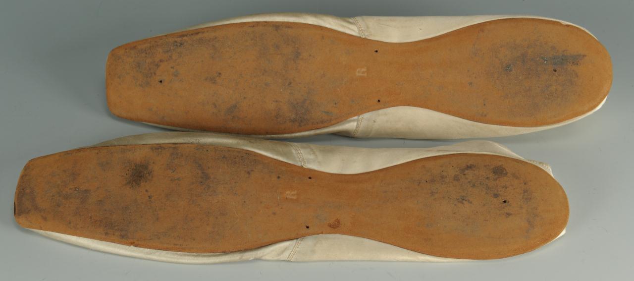Lot 722: Pair of 19th century silk wedding slippers