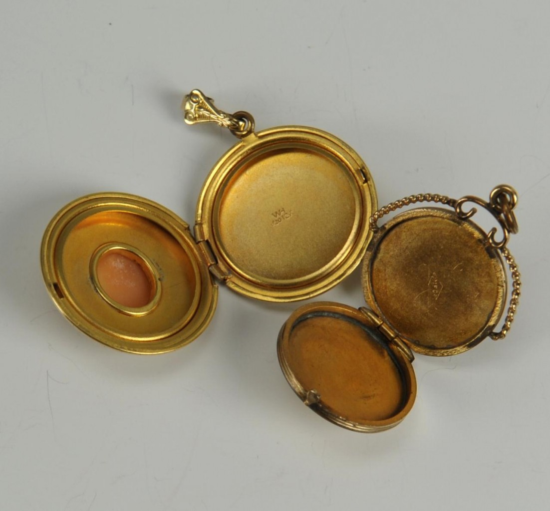 Lot 728: 14 pcs of Cameo Jewelry, some 14K and 10K