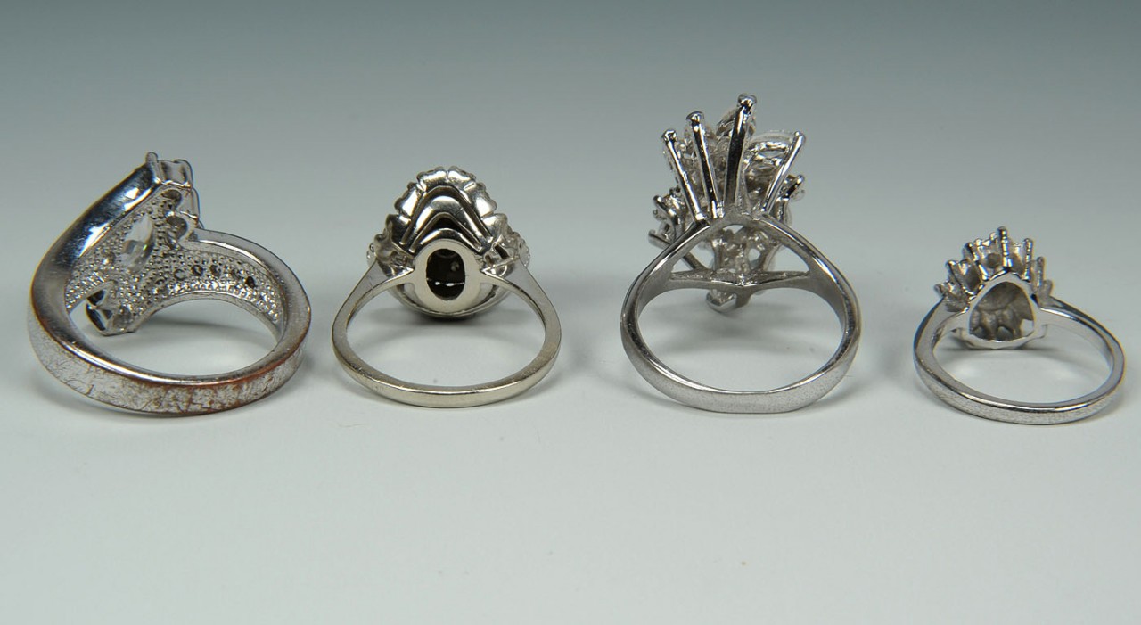 Lot 729: 14K diamond ballerina ring and three mountings