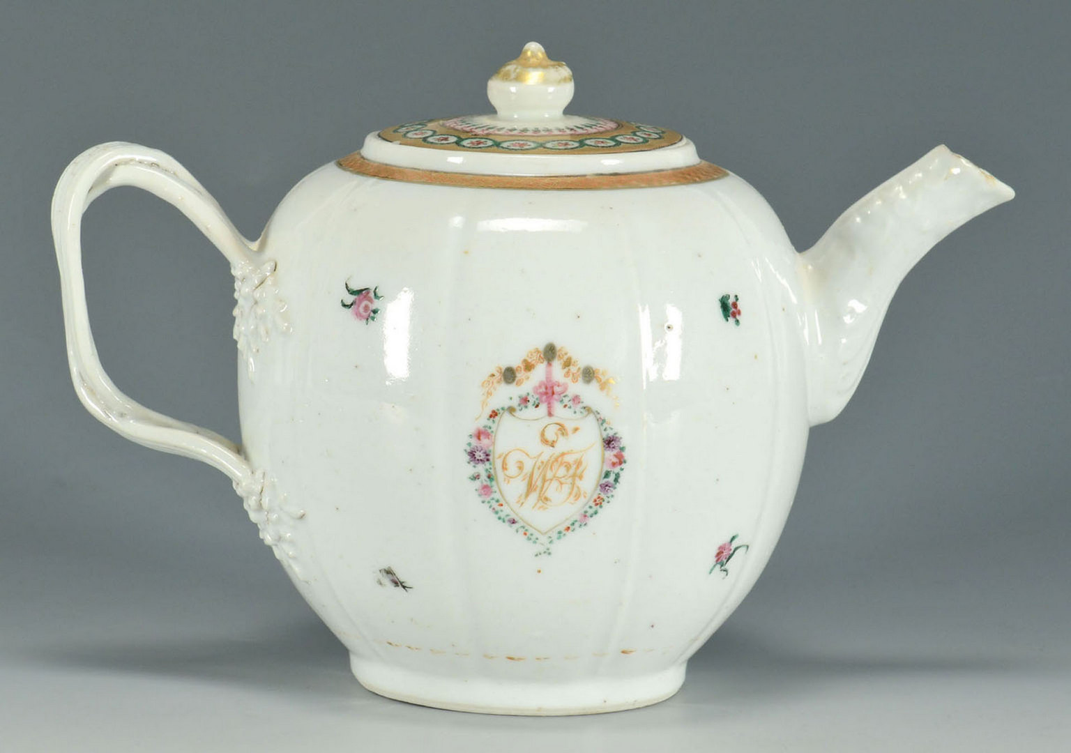 Lot 17: Chinese Export Armorial Teapot