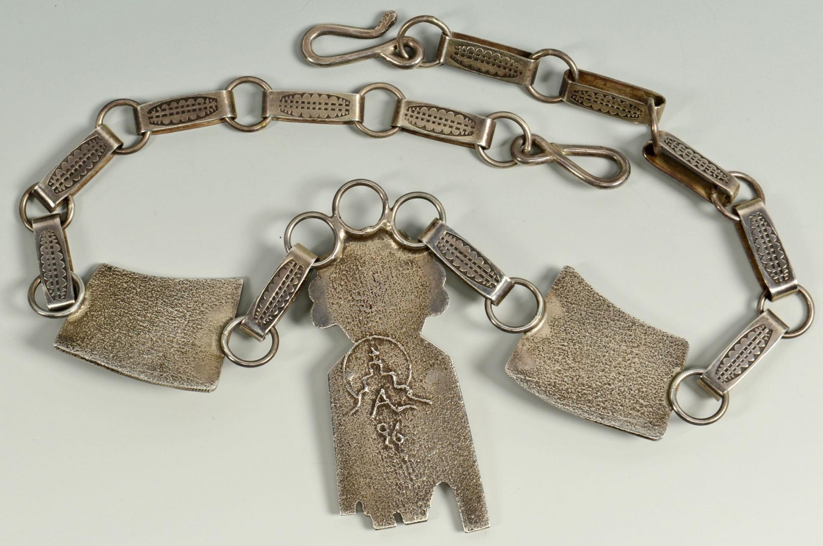 Lot 385: Anthony Lovato Santo Domingo silver necklace and p