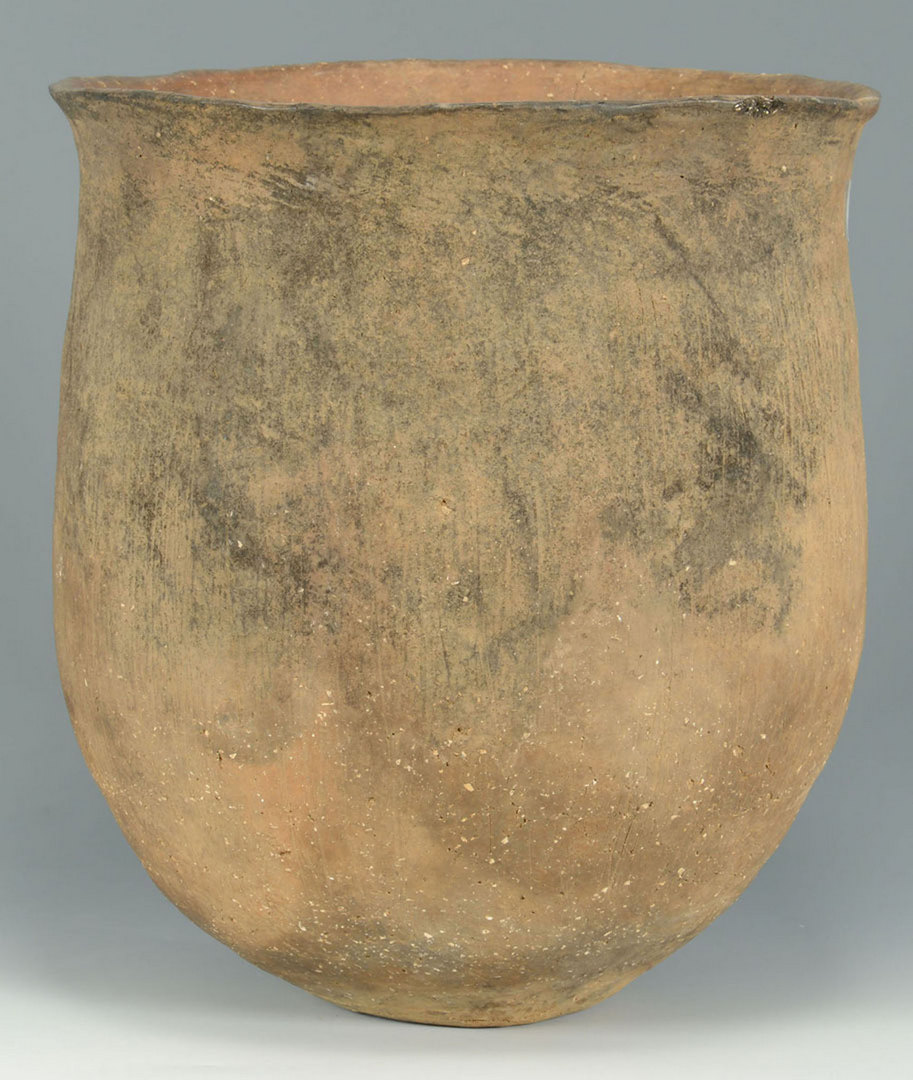 Lot 399: Large Caddo Burial Pottery Urn