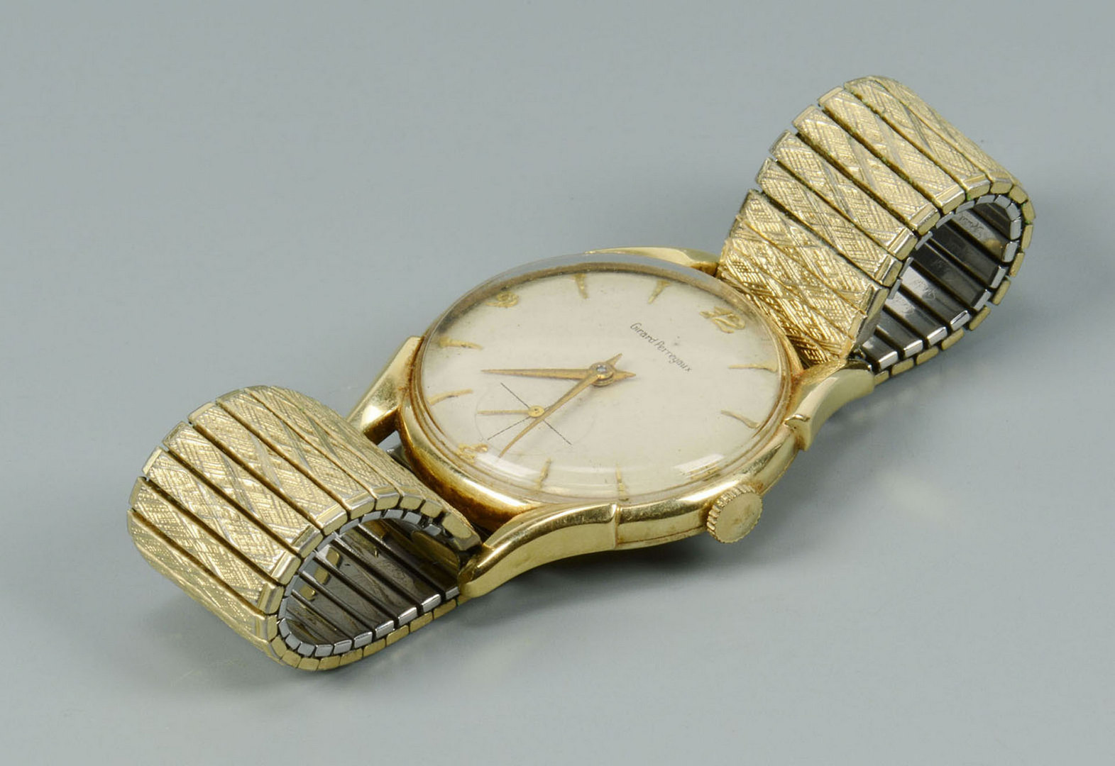 Lot 500: 14k man's Girard Perregaux wristwatch