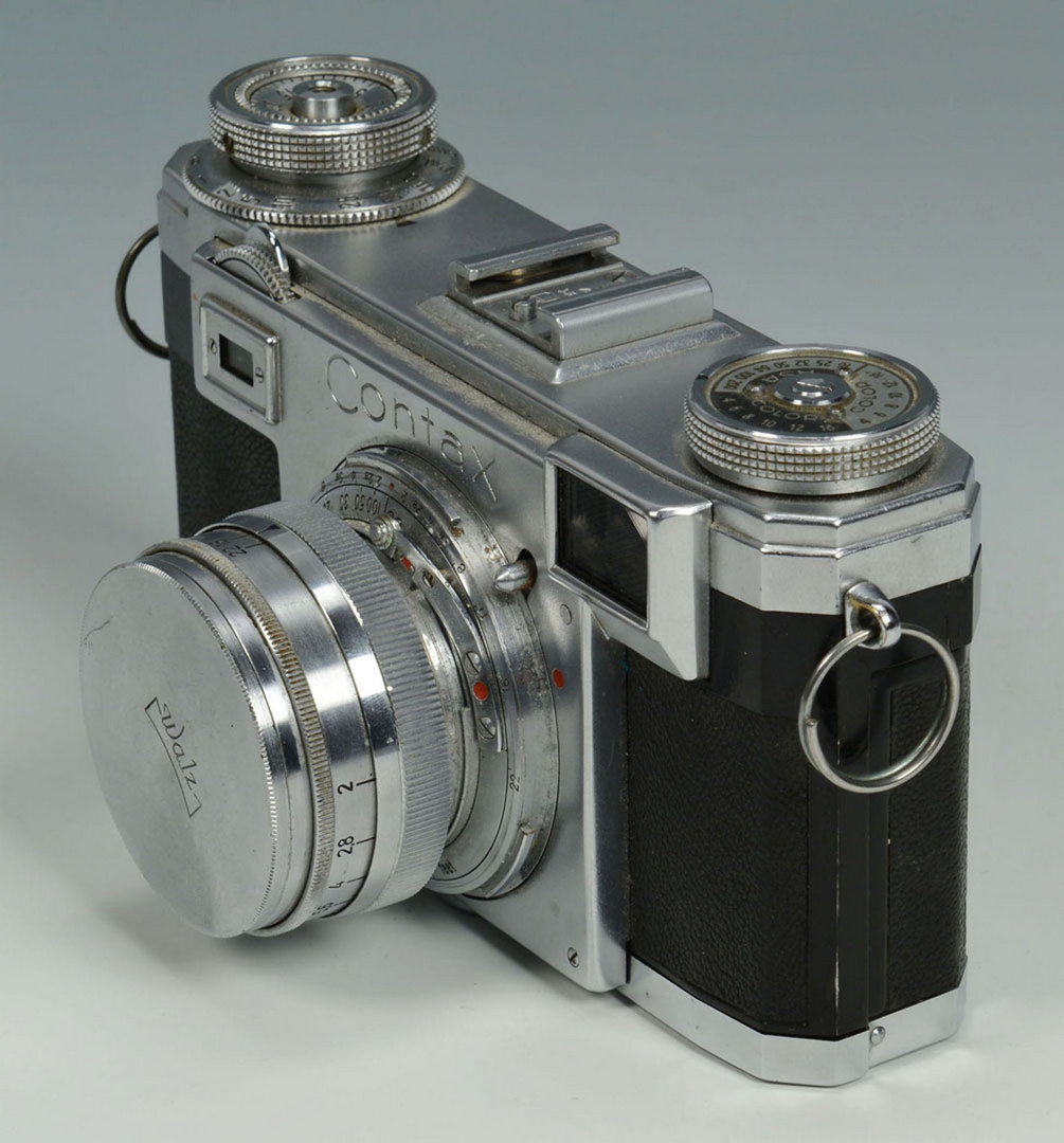 Lot 693: Zeiss Ikon Contax Camera w/ Accessories