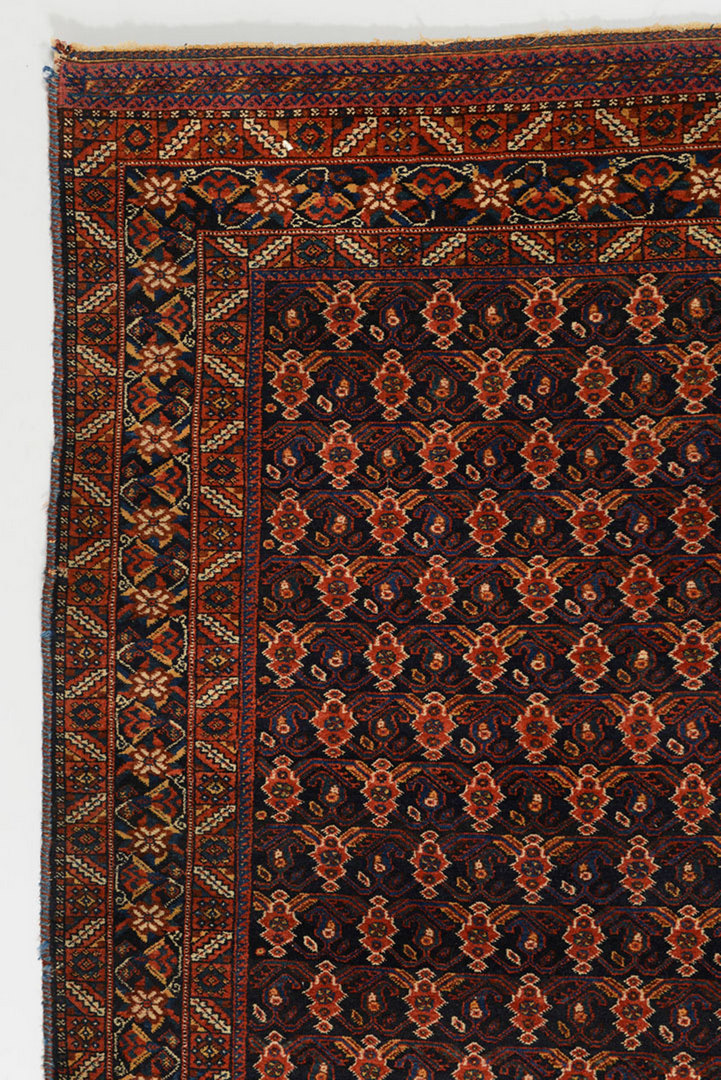 Lot 701: Semi-Antique Afshar Rug, 6'6" x 5'1"