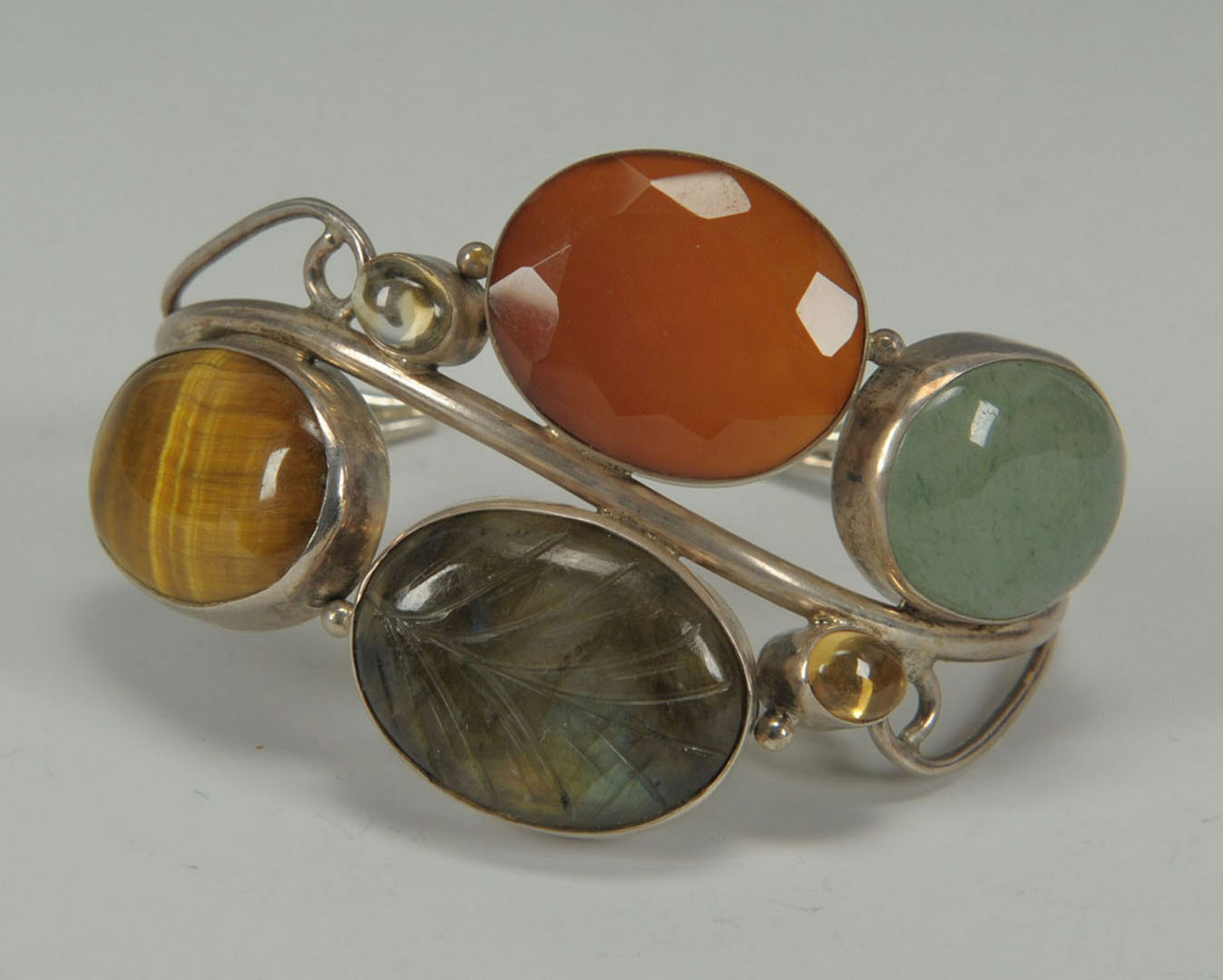 Lot 715: Assorted Silver and Hardstone Jewelry, 4 pcs