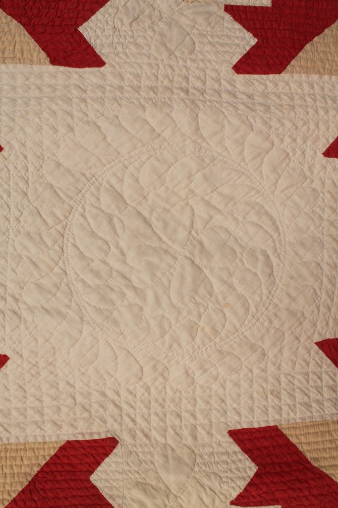Lot 21: Lot of 3 Southern Pieced & Applique Quilts