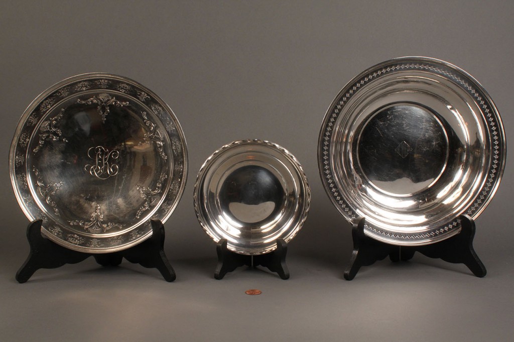 Lot 231: 3 Sterling Silver Serving Pieces
