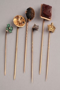 Lot 245: Lot of 6 various gold stick pins