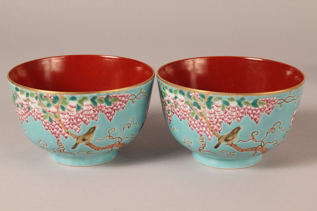 Lot 278: Pair of Chinese DaYazhai bowls, Guang Xu mark