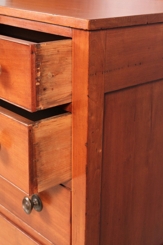 Lot 296: Sheraton Chest of Drawers, Mid Atlantic or New England
