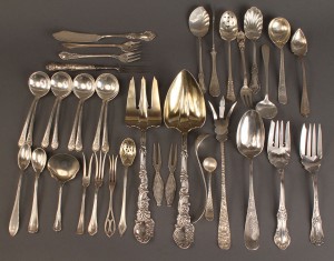 Lot 406: Lot of 37 pieces assorted sterling flatware