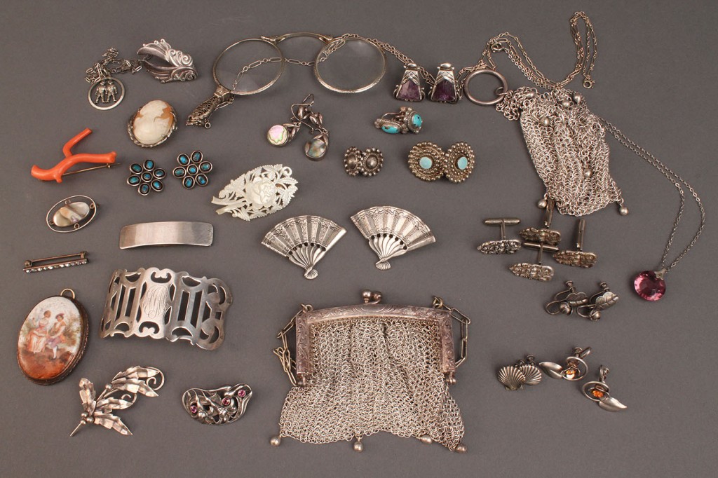 Lot 492: Large Assorted Lot of Ladies Jewelry, 28 Total Items