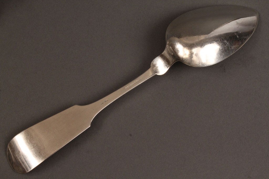 Lot 50: Hope & Miller silver tablespoons, 3 pcs.
