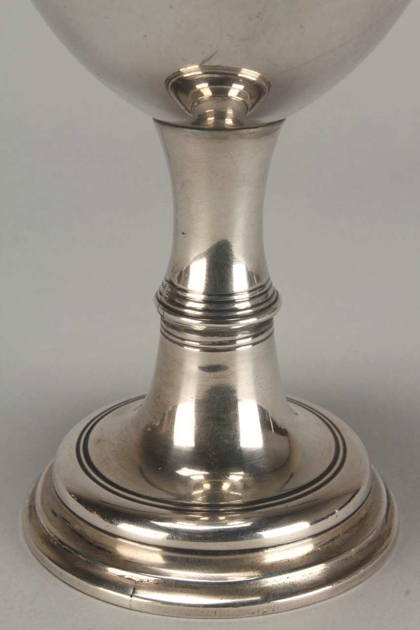 Lot 122: Silver horse trophy, 1824 Tredegar Prize