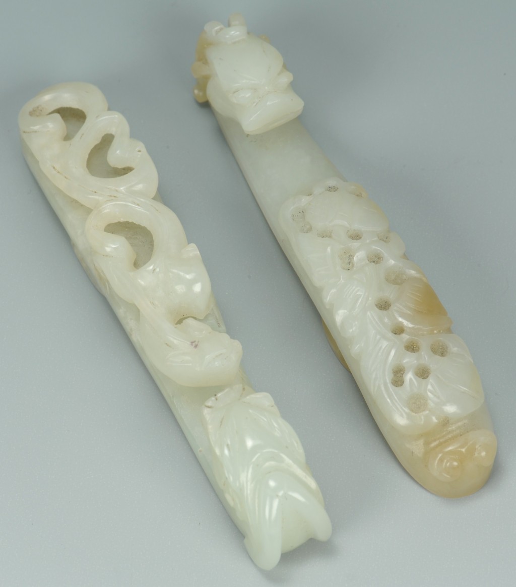 Lot 15: Pair Chinese Carved Jade belt hooks