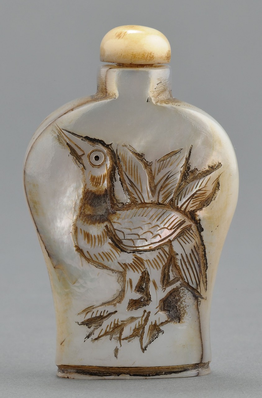 Lot 242: 3 Chinese Snuff Bottles, pearl and jade